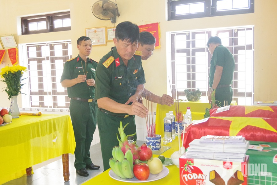 Sư đoàn 968 tìm kiếm, cất bốc được 2 hài cốt liệt sĩ tại Quảng Trị
